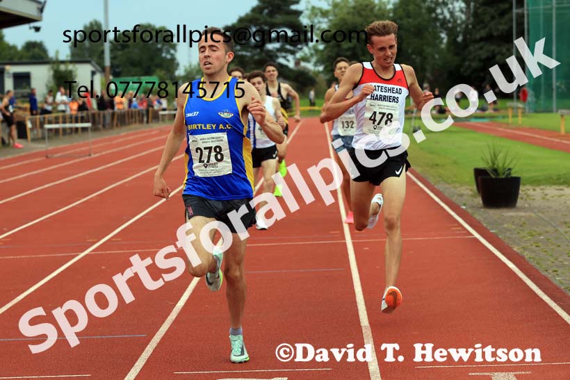 The 1500 metres, Wednesday, july 24th, 2024 NEGP 5, Monkton Stadium.  Photo: David T. Hewitson/Sports for All Pics
